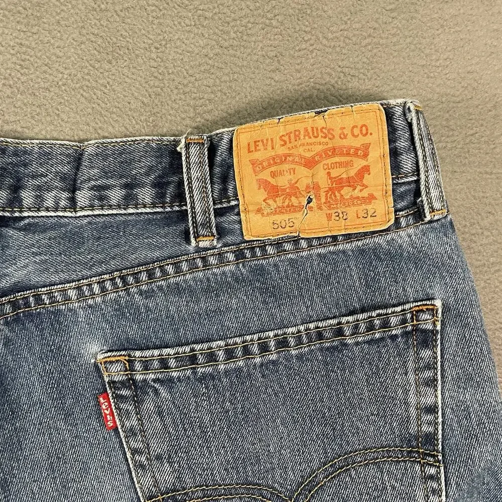 Levi’s 505 Jeans Blue Men’s W38 L32 Straight Leg Denim Classic Casual